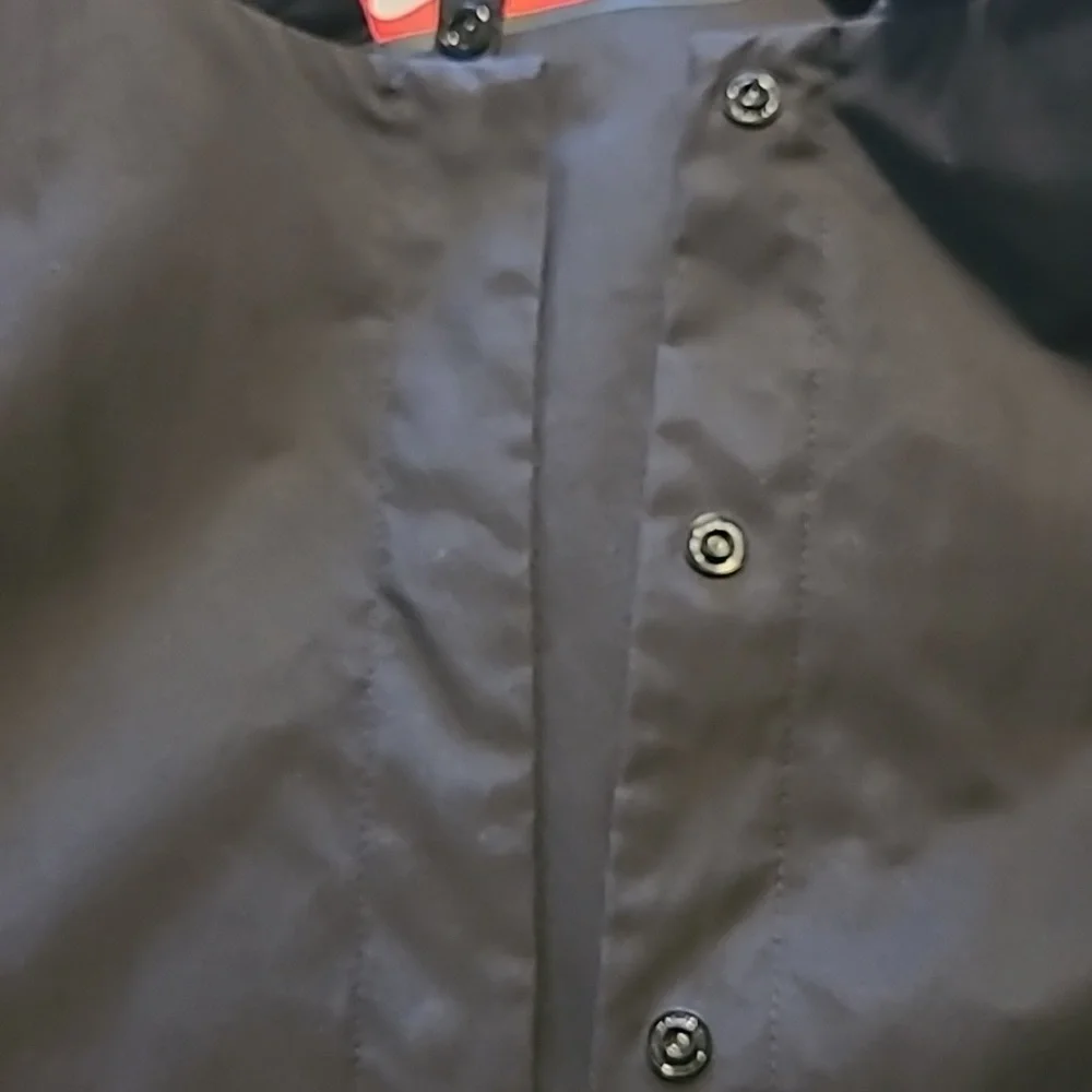 Nike Jacket - Picture 8 of 8